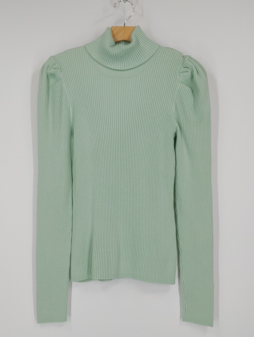 525 America Ribbed Puff Shoulder Sweater